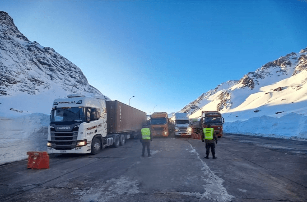 SAN JUAN: POR CRECIMIENTO MINERO CAPACITAN A CHOFERES DE CAMIONES PARA ALTA MONTAÑA